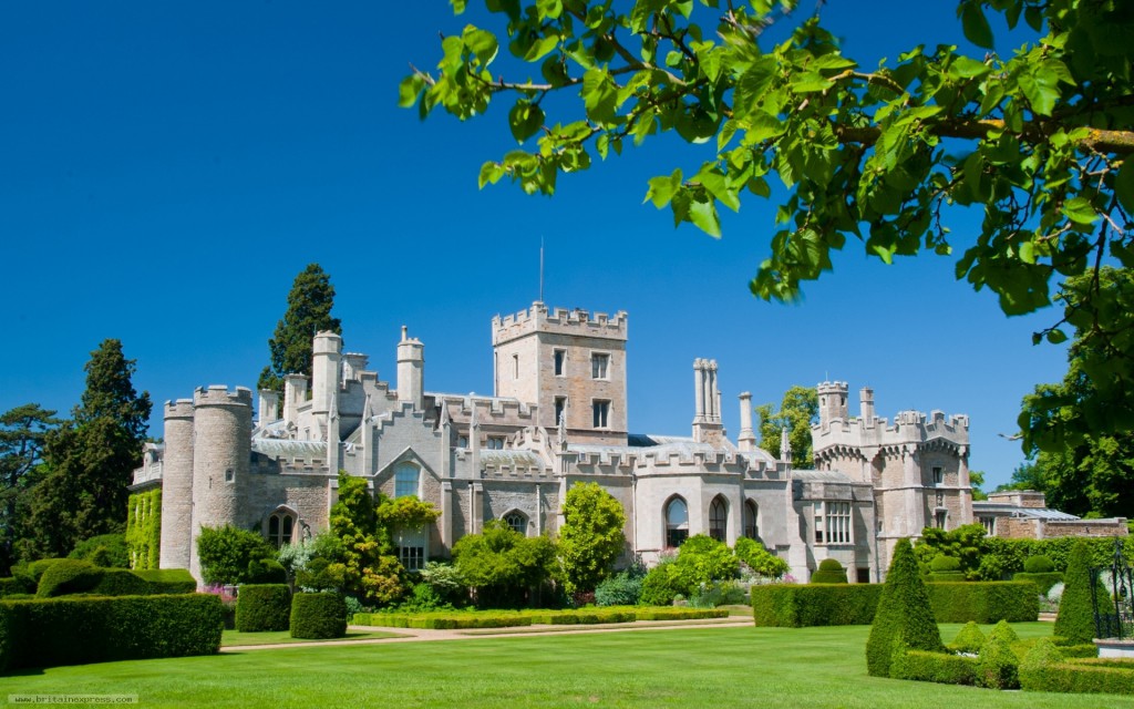 Elton Hall